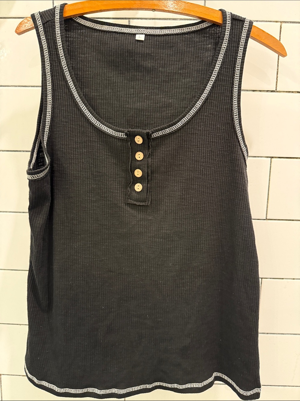 Women’s Black Ribbed Tank Top with Contrast Stitching